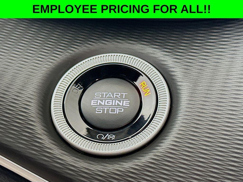 new 2025 Jeep Grand Cherokee L car, priced at $42,537