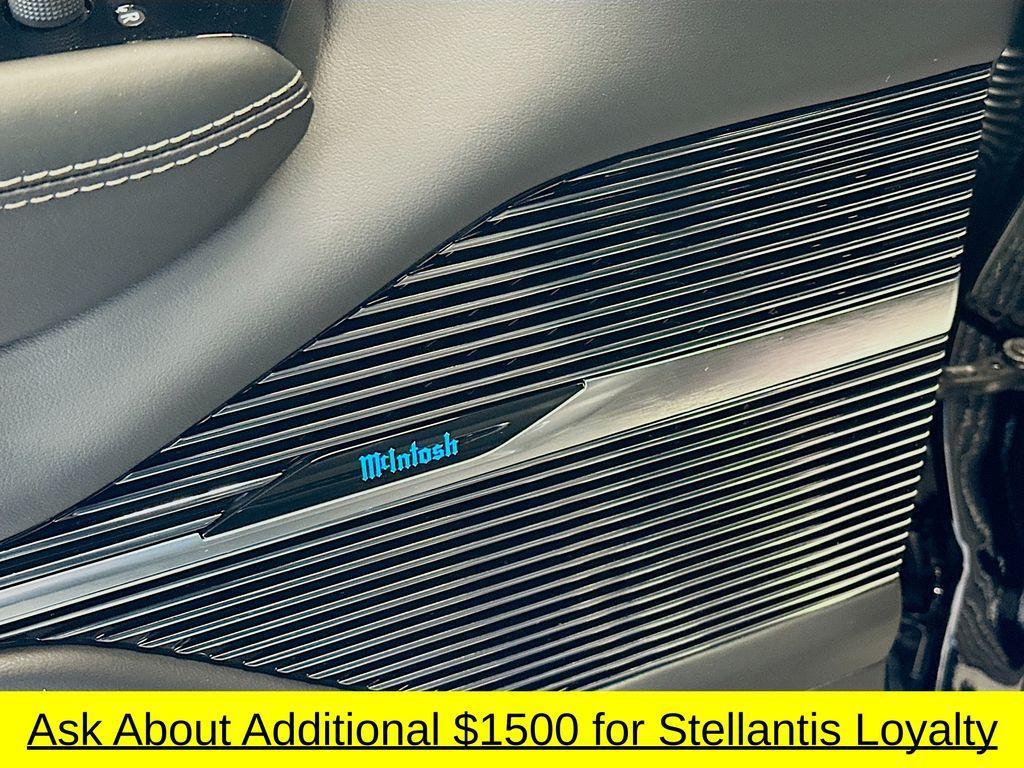 new 2025 Jeep Grand Wagoneer L car, priced at $88,694