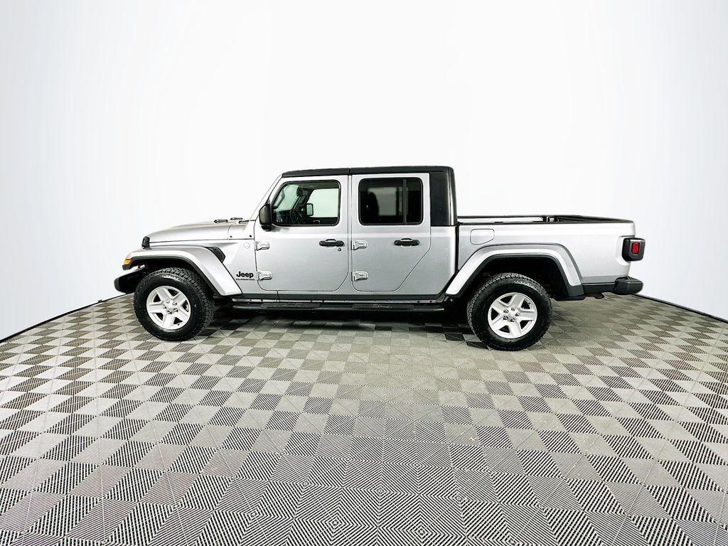 used 2021 Jeep Gladiator car, priced at $29,909