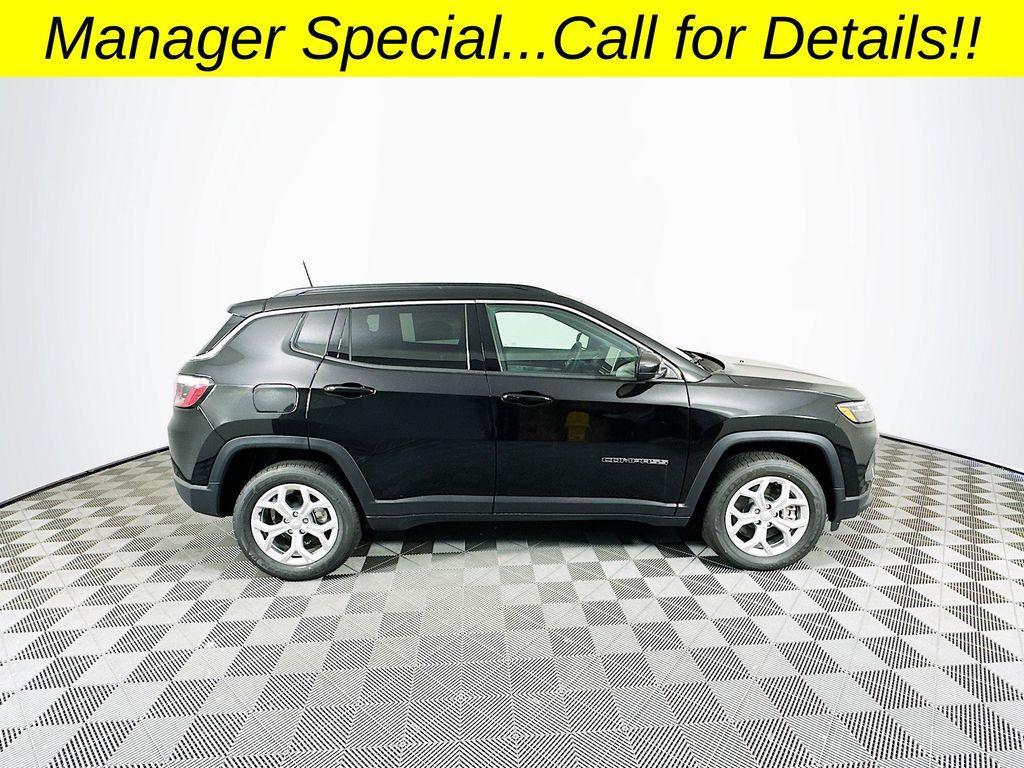 new 2024 Jeep Compass car, priced at $23,299