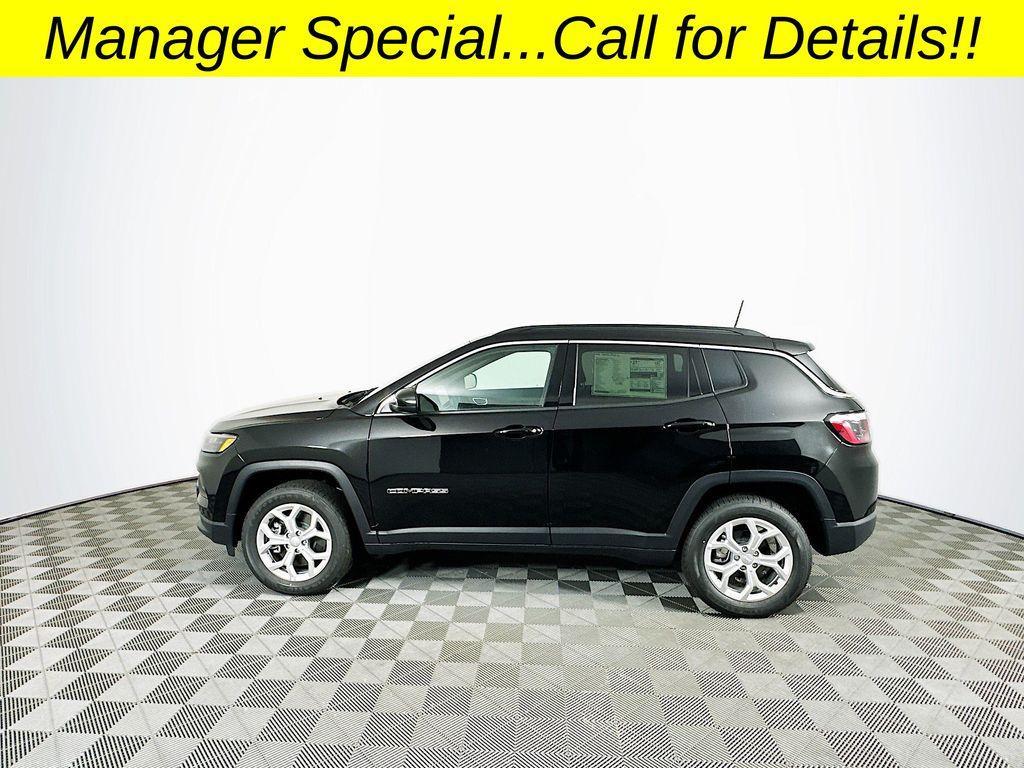 new 2024 Jeep Compass car, priced at $23,299