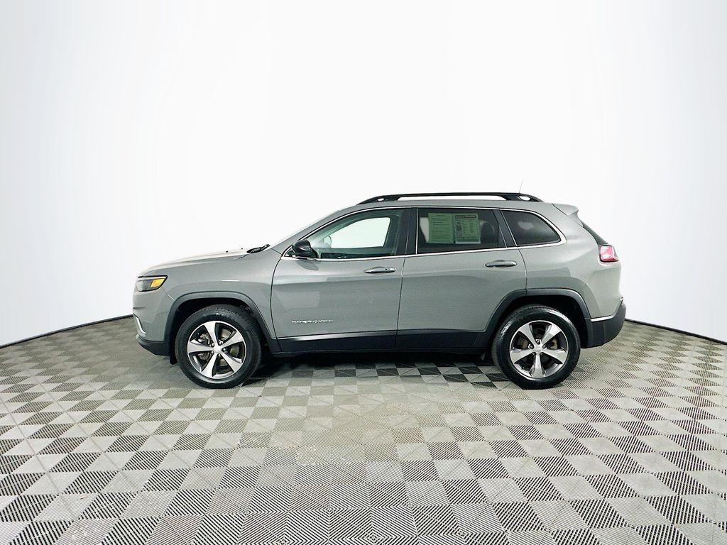 used 2022 Jeep Cherokee car, priced at $26,499