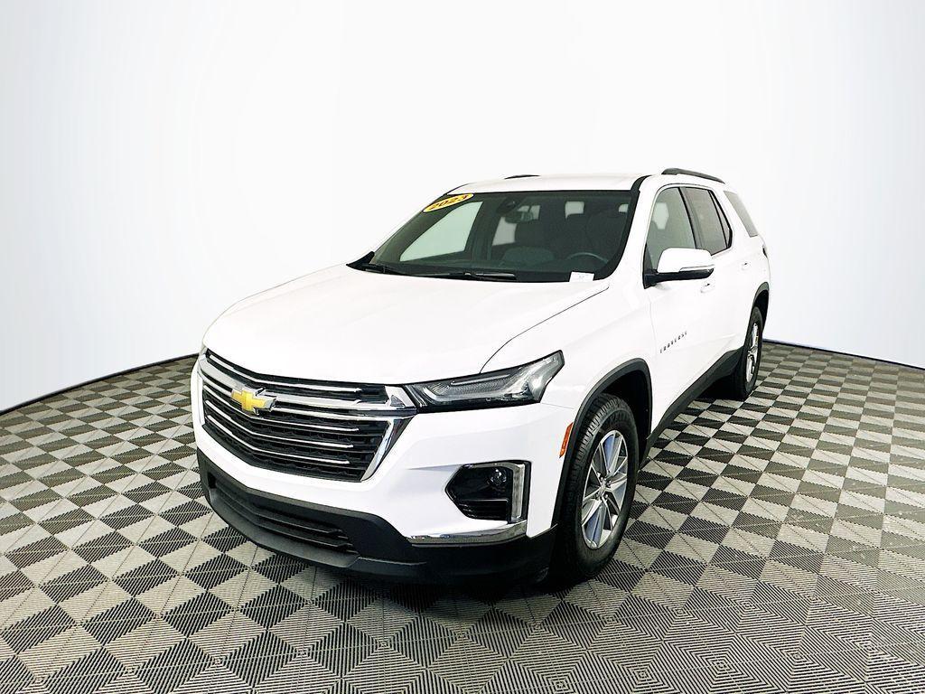 used 2023 Chevrolet Traverse car, priced at $29,799