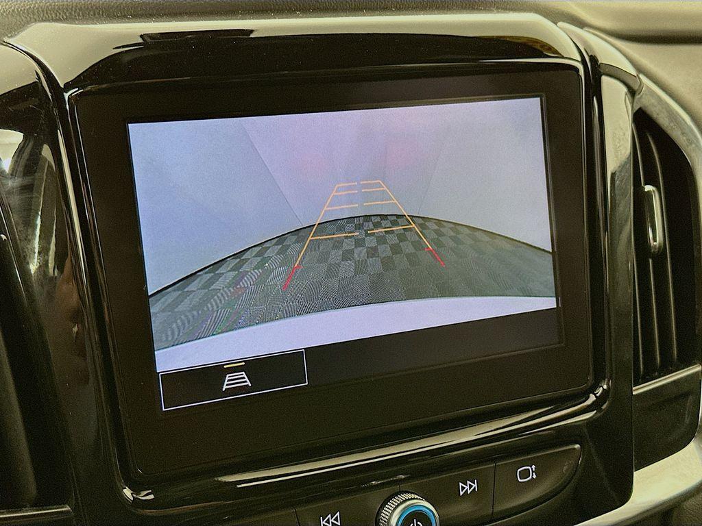 used 2023 Chevrolet Traverse car, priced at $29,799