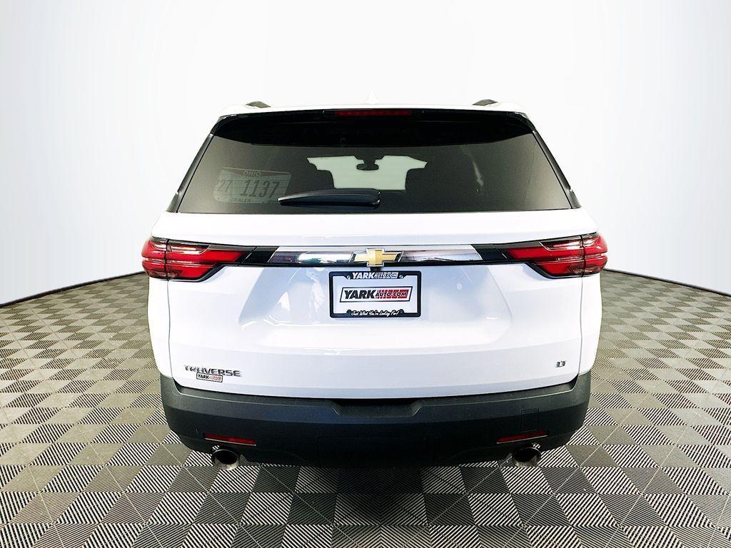 used 2023 Chevrolet Traverse car, priced at $29,799