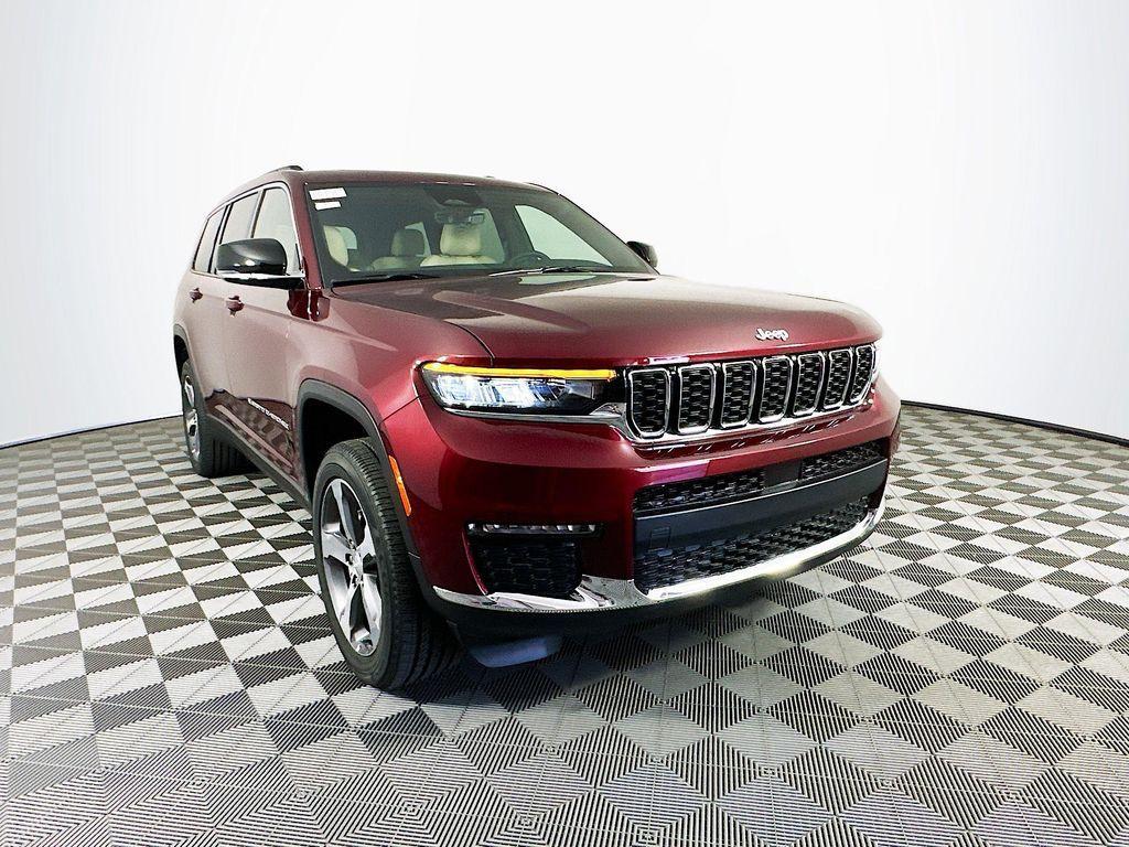 new 2025 Jeep Grand Cherokee L car, priced at $43,257