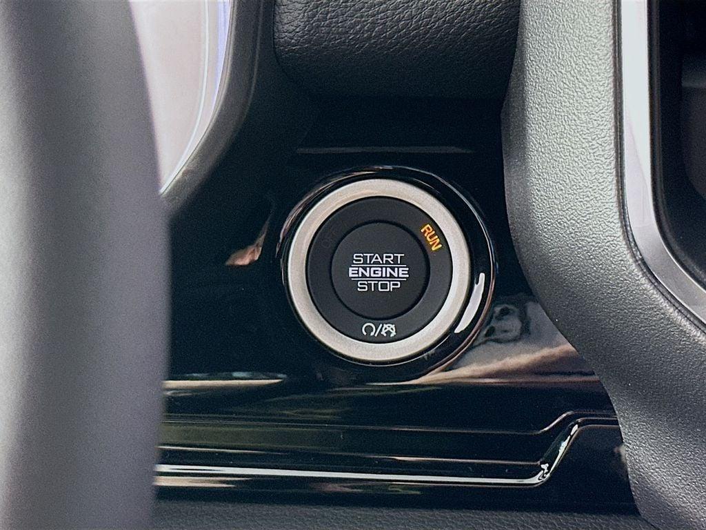new 2025 Ram 1500 car, priced at $61,549