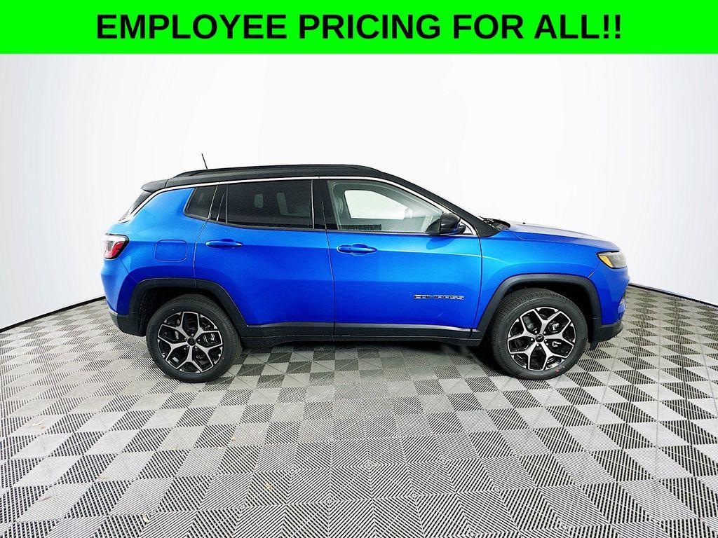 new 2025 Jeep Compass car, priced at $32,605