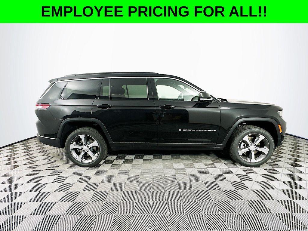 new 2025 Jeep Grand Cherokee L car, priced at $50,697