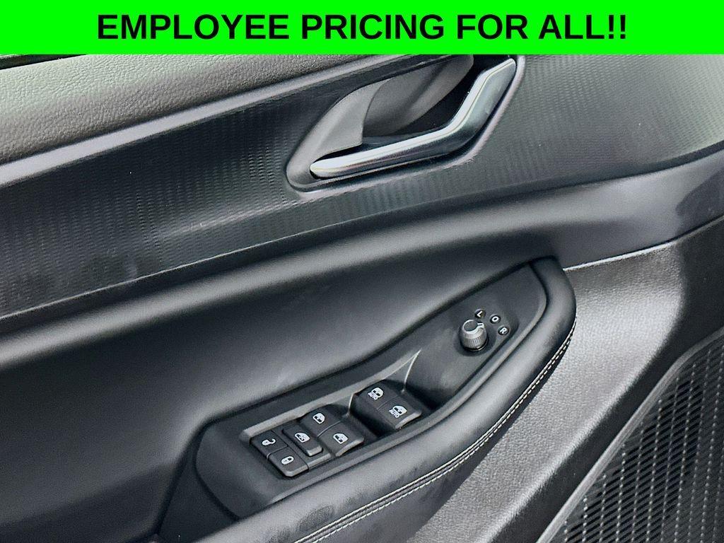 new 2025 Jeep Grand Cherokee L car, priced at $42,964