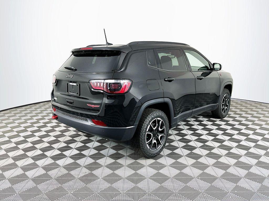 new 2024 Jeep Compass car, priced at $29,436