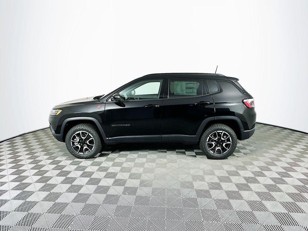 new 2024 Jeep Compass car, priced at $29,436