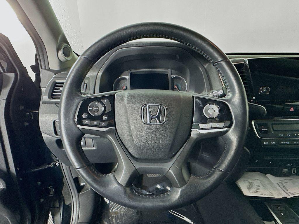 used 2021 Honda Pilot car, priced at $27,499