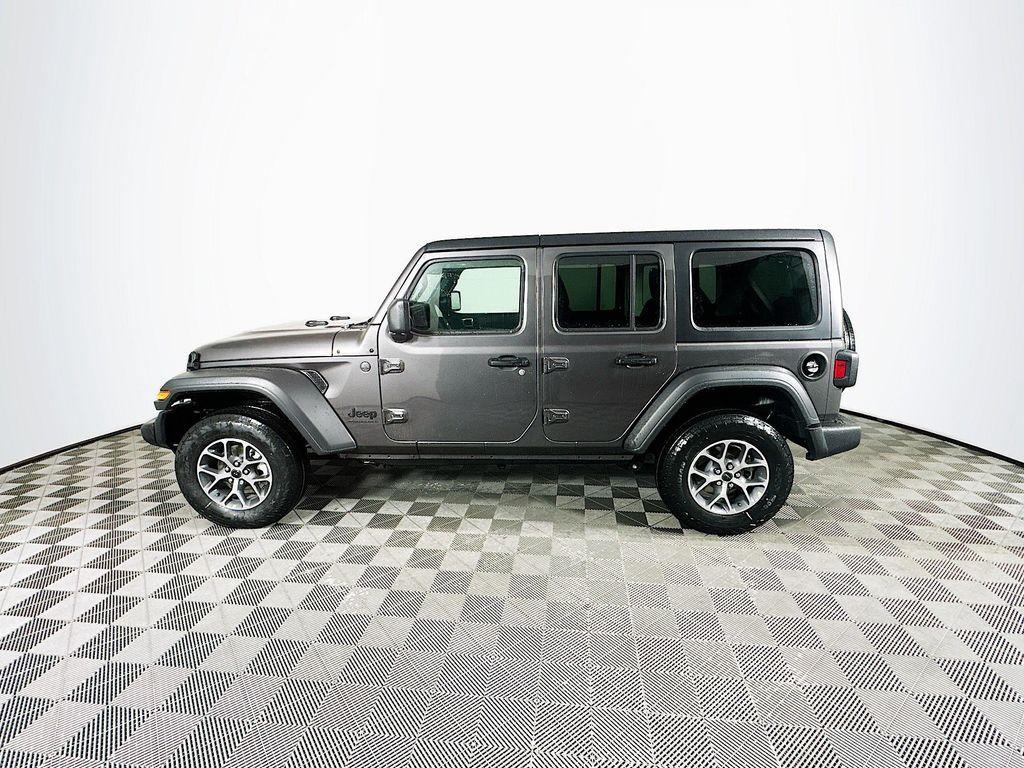 new 2025 Jeep Wrangler car, priced at $44,048