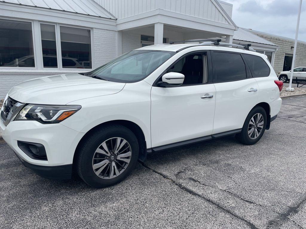 used 2017 Nissan Pathfinder car, priced at $12,990