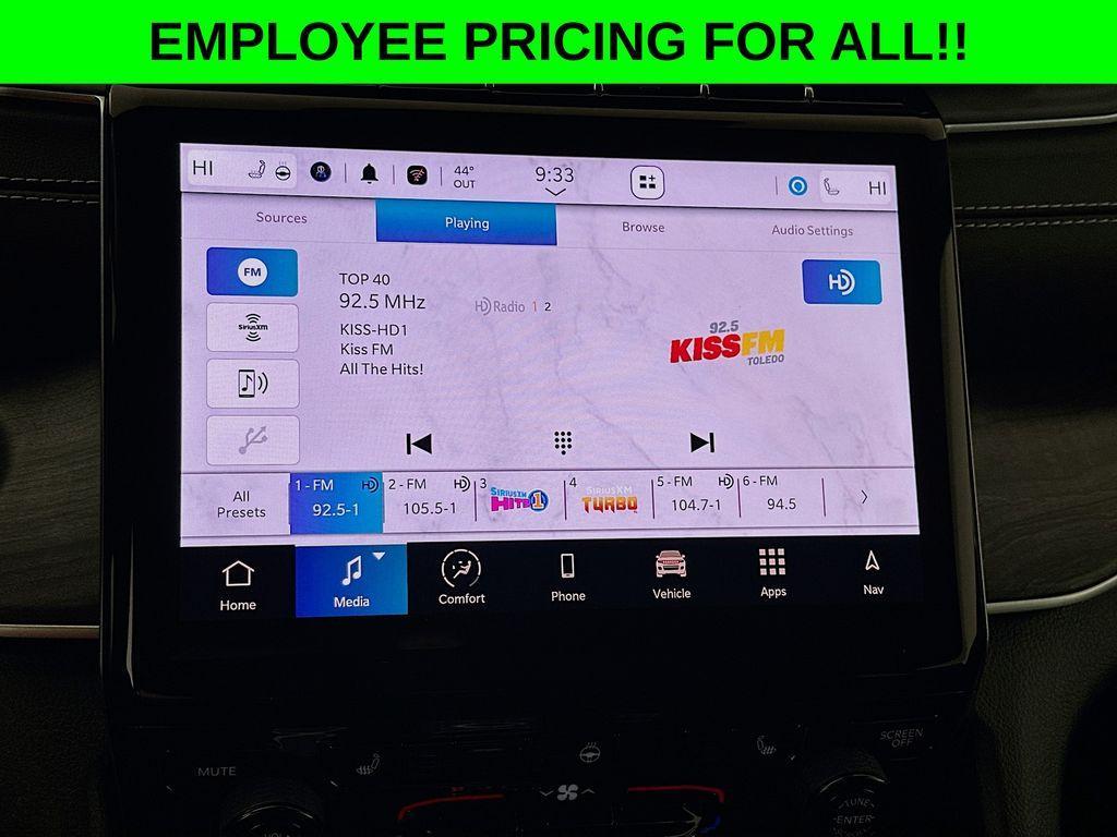 new 2025 Jeep Grand Cherokee car, priced at $48,560
