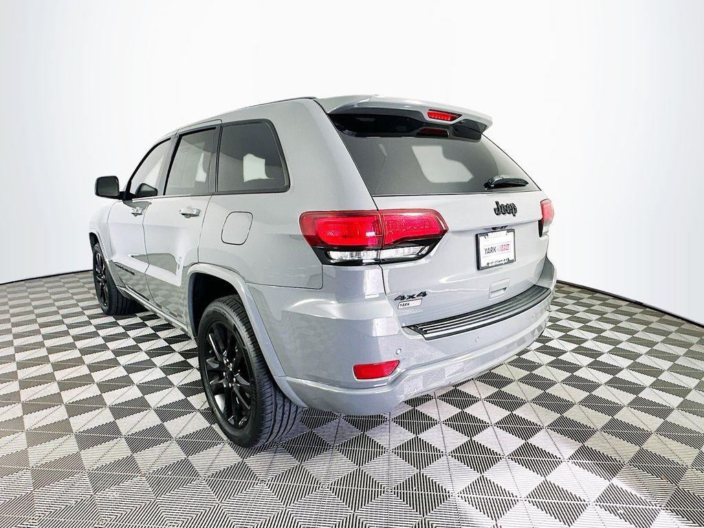 used 2022 Jeep Grand Cherokee WK car, priced at $28,275