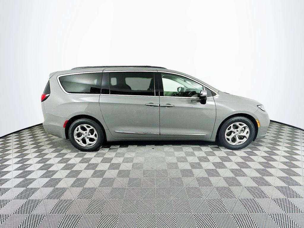 used 2023 Chrysler Pacifica car, priced at $32,700