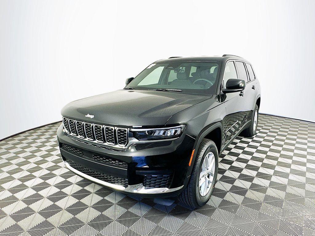 new 2025 Jeep Grand Cherokee L car, priced at $40,156