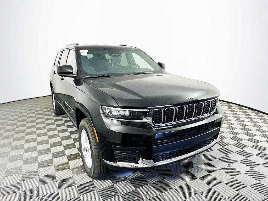 new 2025 Jeep Grand Cherokee L car, priced at $40,156