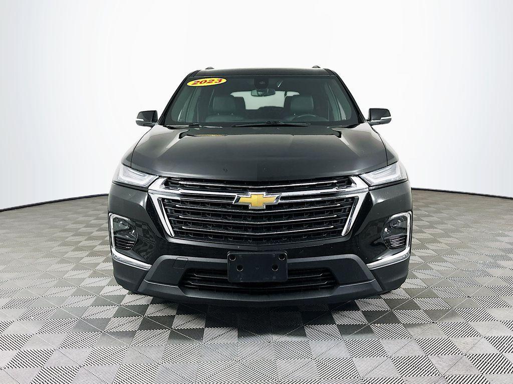 used 2023 Chevrolet Traverse car, priced at $29,744