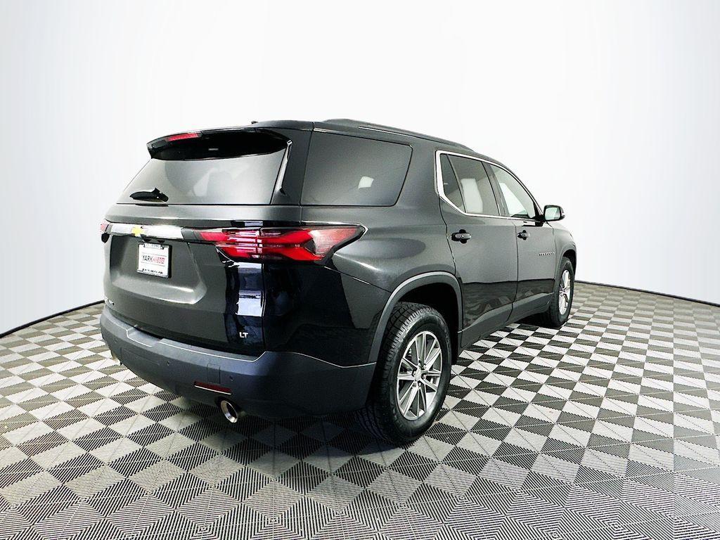 used 2023 Chevrolet Traverse car, priced at $29,744