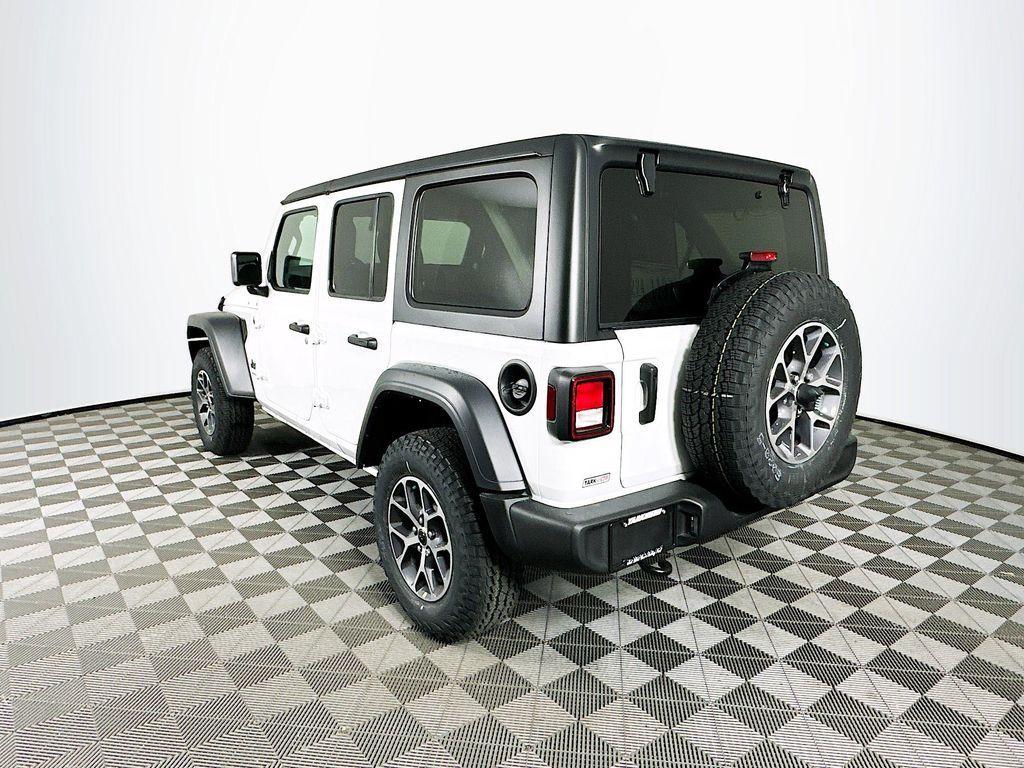 new 2025 Jeep Wrangler car, priced at $43,525