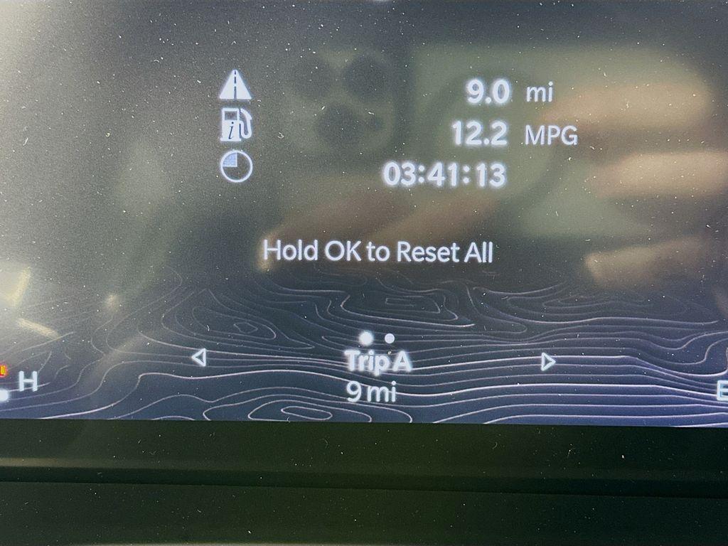 new 2025 Jeep Grand Cherokee car, priced at $46,868