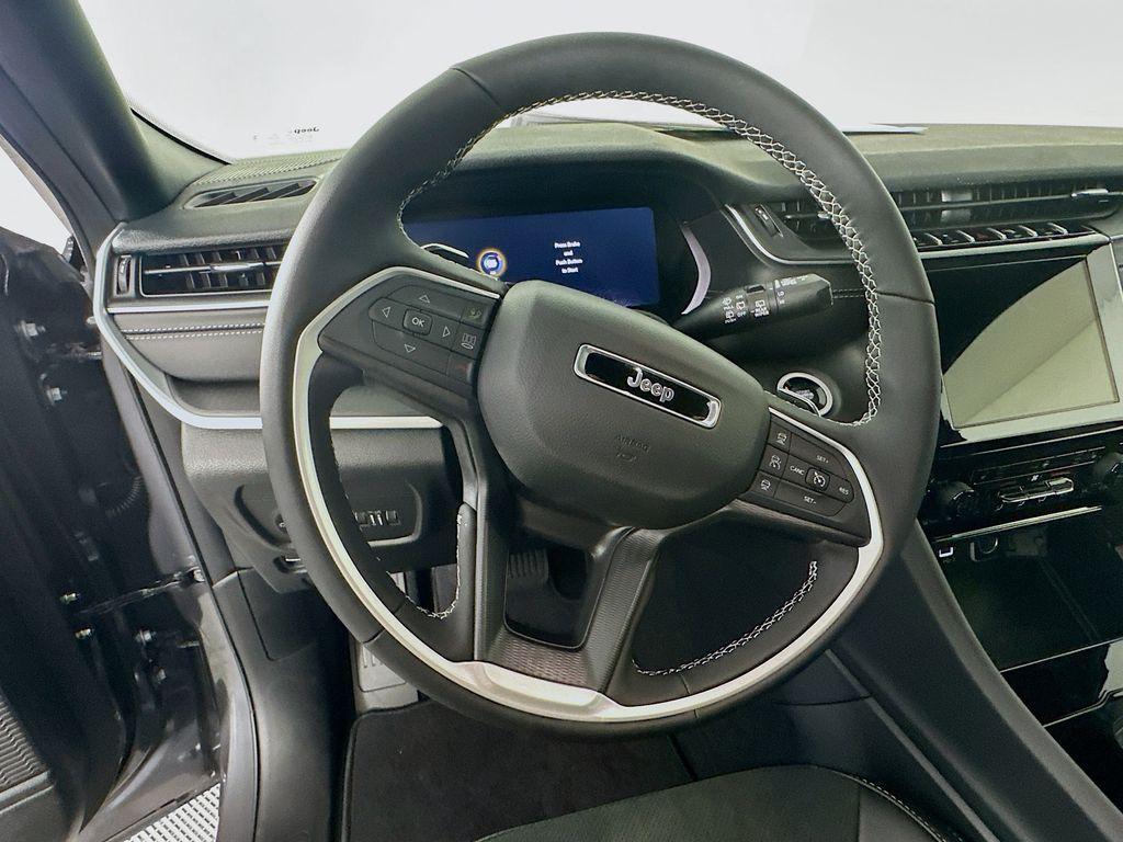 new 2025 Jeep Grand Cherokee L car, priced at $46,463