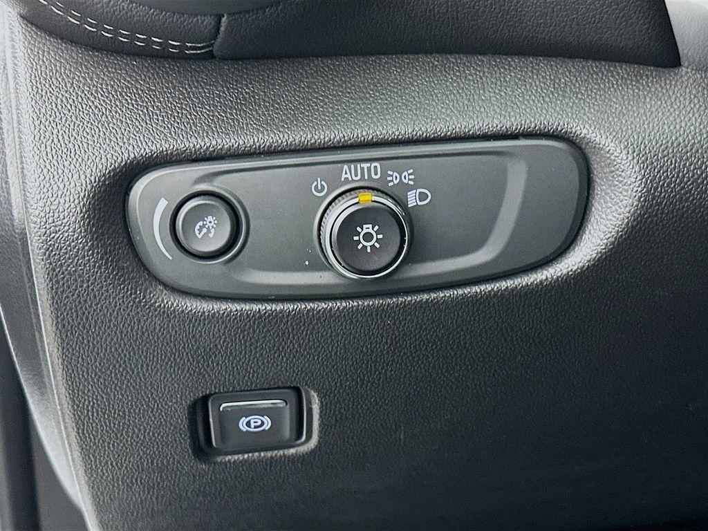 used 2023 Chevrolet Blazer car, priced at $23,598