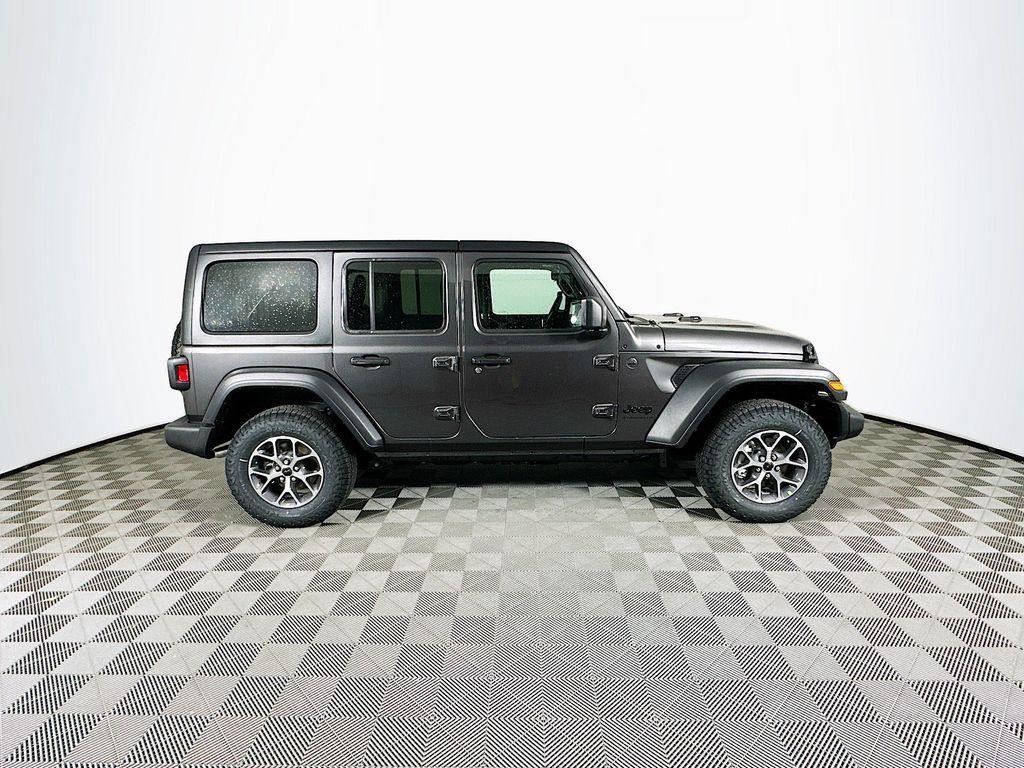 new 2025 Jeep Wrangler car, priced at $44,034