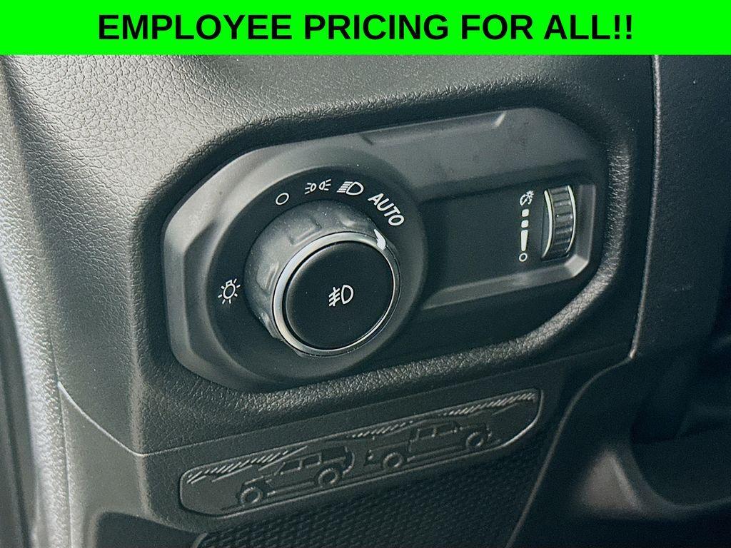 new 2025 Jeep Wrangler car, priced at $53,435