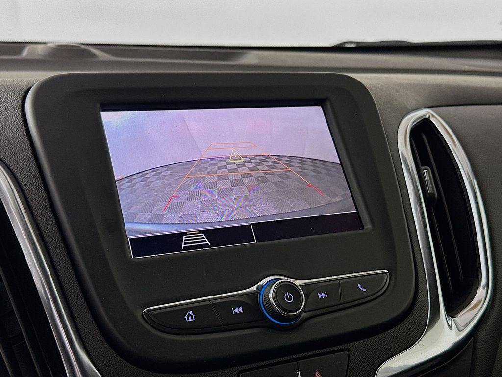 used 2022 Chevrolet Equinox car, priced at $20,704