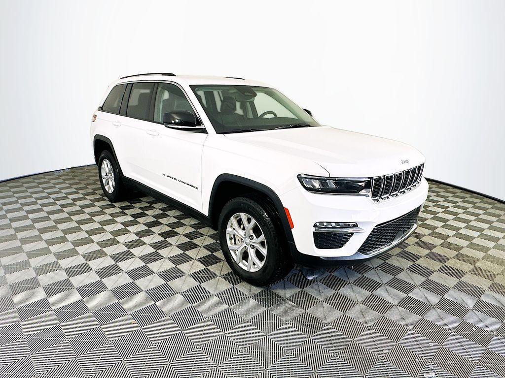 used 2023 Jeep Grand Cherokee car, priced at $32,694