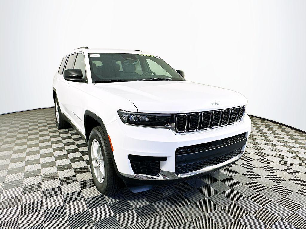 new 2025 Jeep Grand Cherokee L car, priced at $39,528