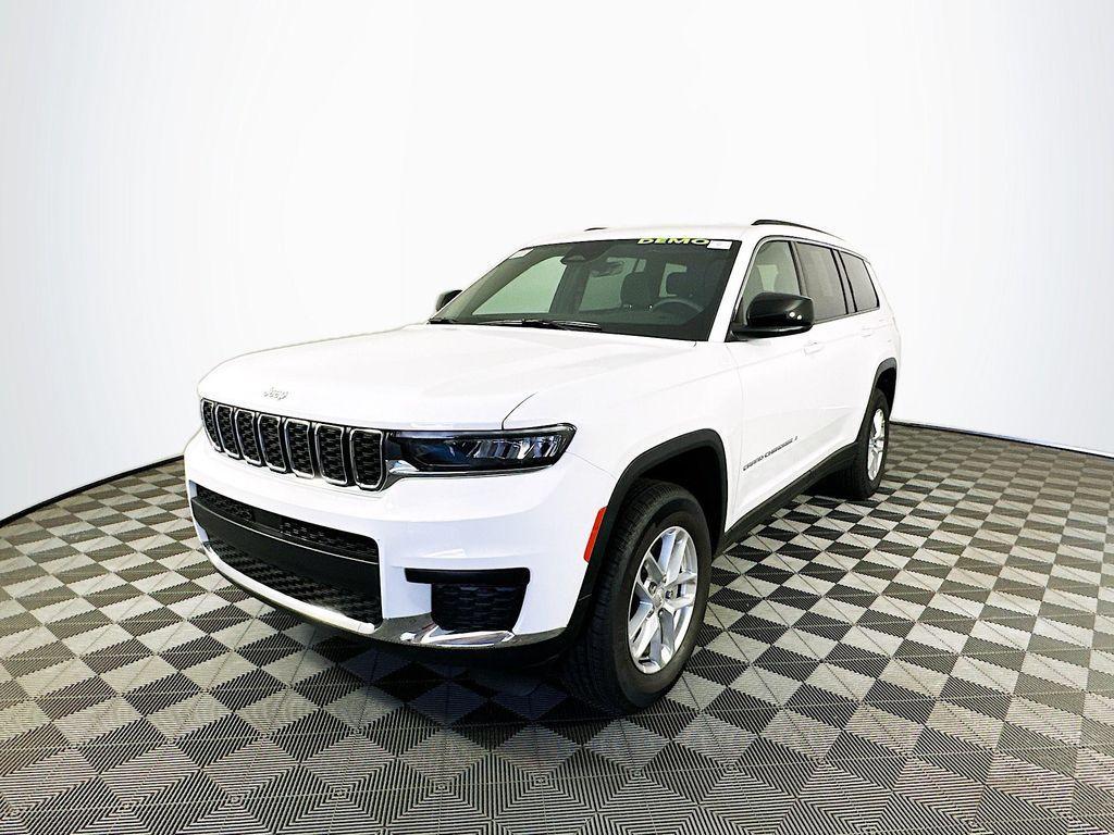 new 2025 Jeep Grand Cherokee L car, priced at $39,528