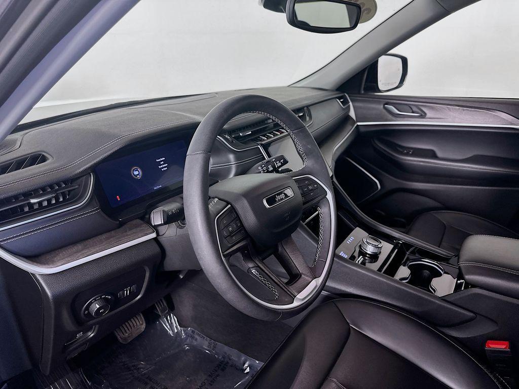 used 2023 Jeep Grand Cherokee L car, priced at $35,554