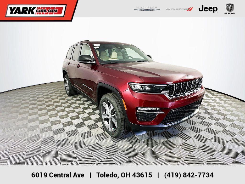 new 2025 Jeep Grand Cherokee car, priced at $47,750