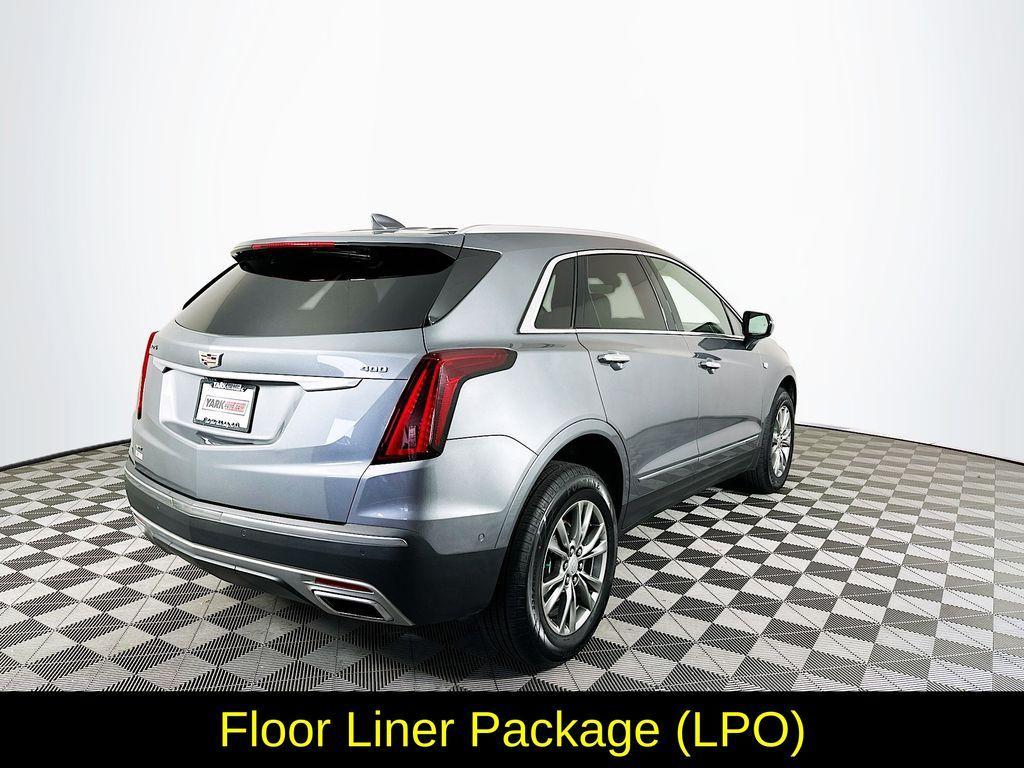 used 2022 Cadillac XT5 car, priced at $30,844