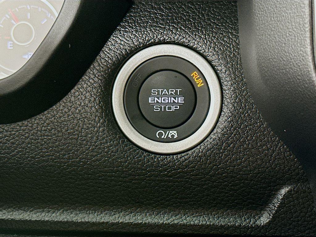 new 2025 Ram 1500 car, priced at $44,672