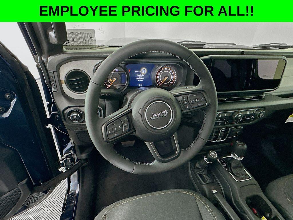 new 2025 Jeep Gladiator car, priced at $46,145