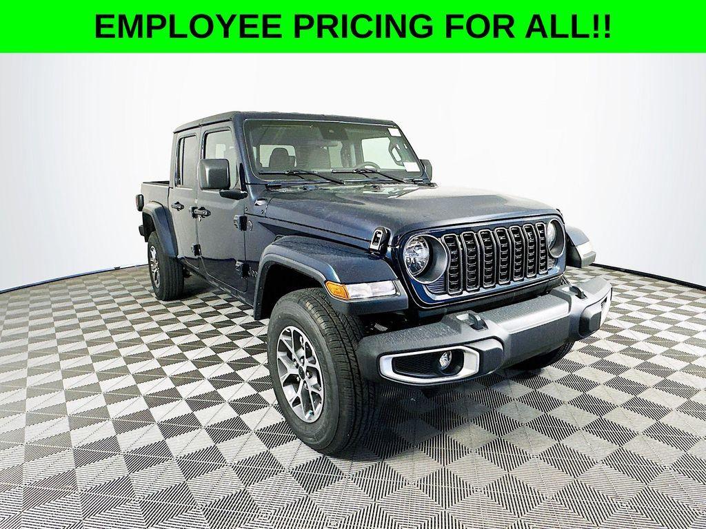 new 2025 Jeep Gladiator car, priced at $46,145