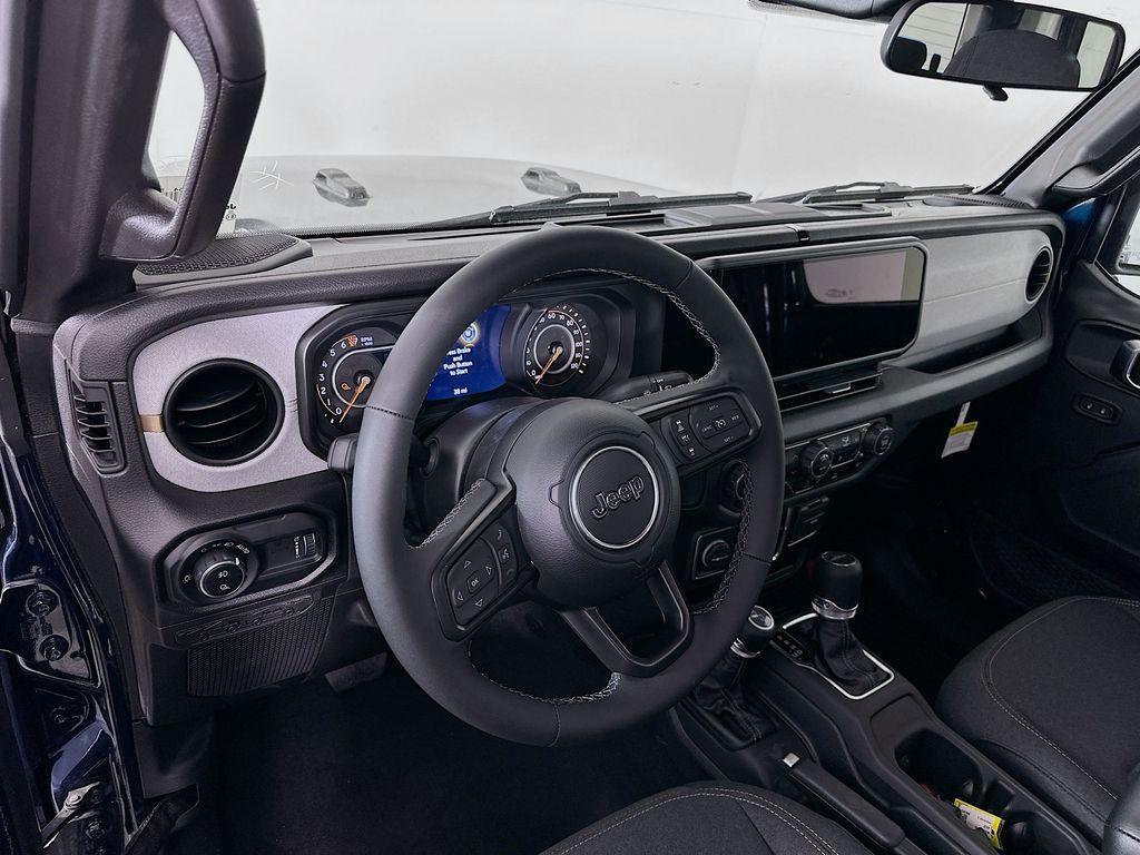 new 2025 Jeep Gladiator car, priced at $42,895