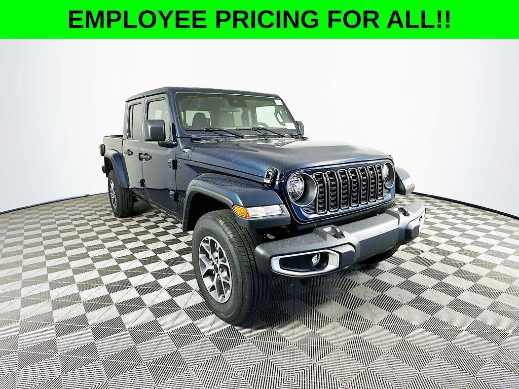 new 2025 Jeep Gladiator car, priced at $46,145