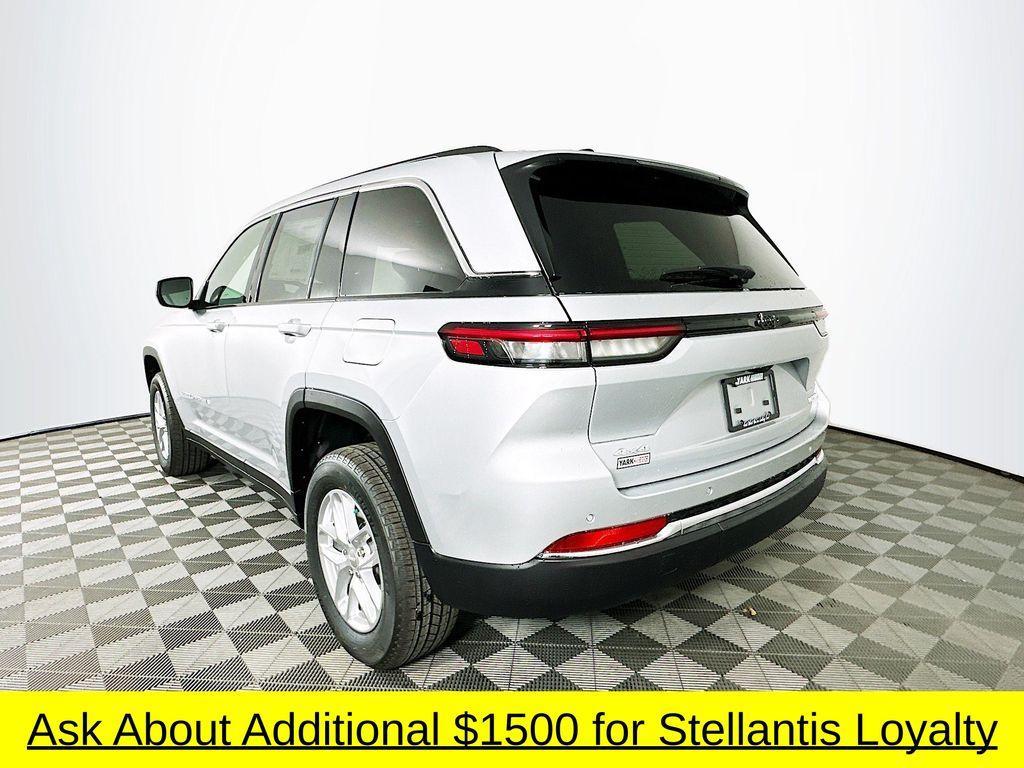 new 2025 Jeep Grand Cherokee car, priced at $39,186