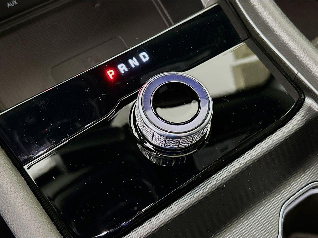 new 2025 Jeep Grand Cherokee car, priced at $39,186