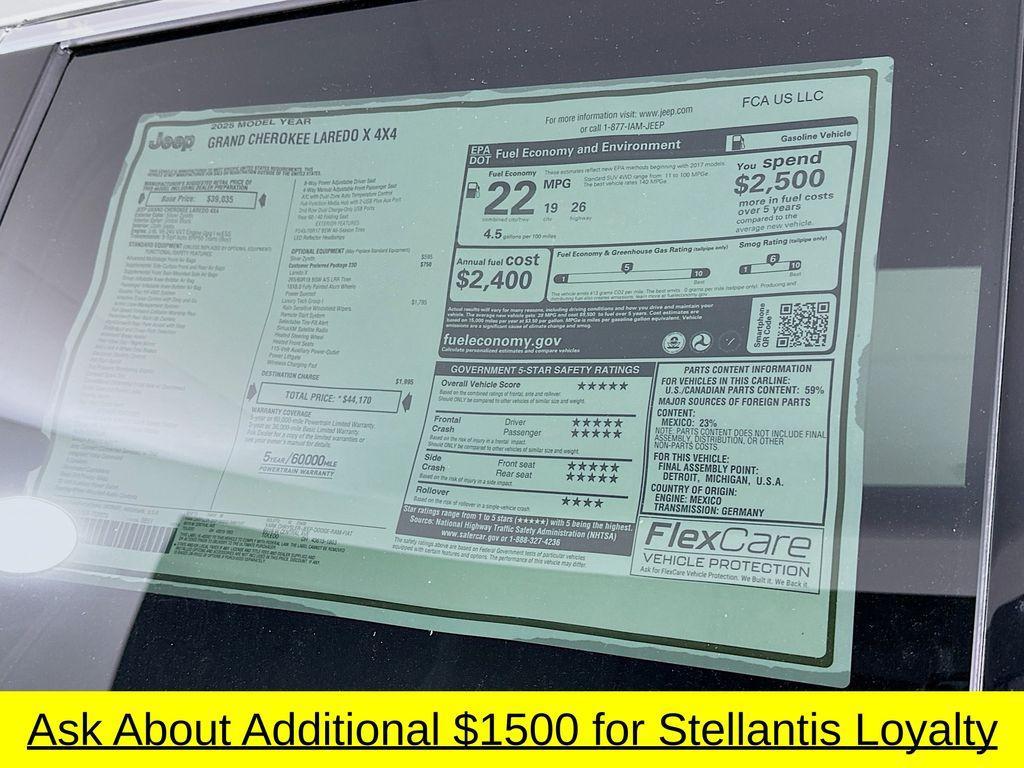 new 2025 Jeep Grand Cherokee car, priced at $39,186