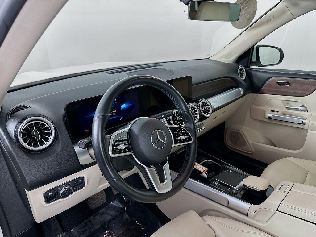 used 2022 Mercedes-Benz GLB 250 car, priced at $23,899