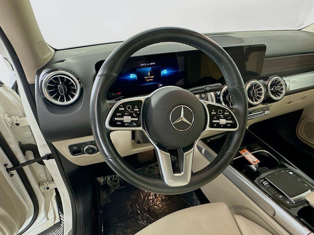 used 2022 Mercedes-Benz GLB 250 car, priced at $23,899