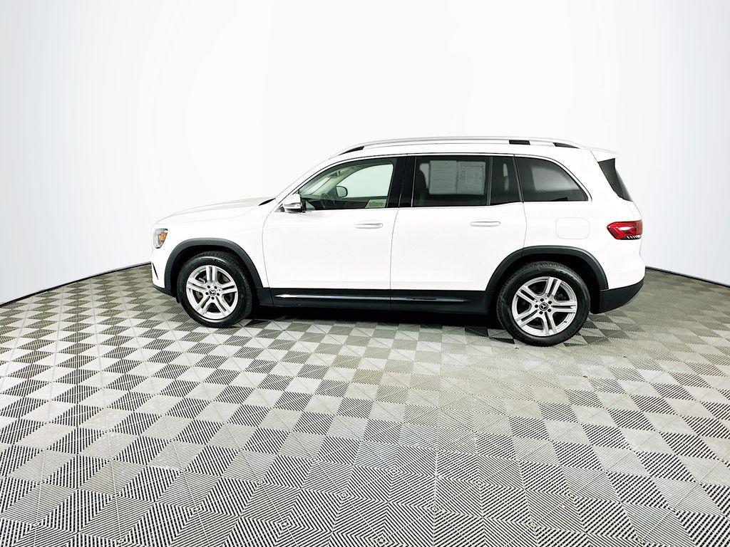 used 2022 Mercedes-Benz GLB 250 car, priced at $23,899
